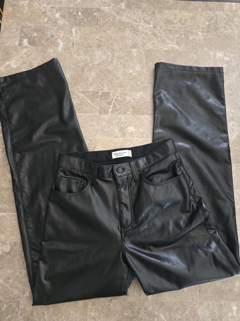 Abrecrombie Sz 6 Vegan Leather Pants